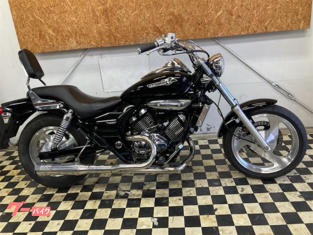 エリミネーター２５０Ｖ　カスタムマフラー　ハンドル　シーシーバー