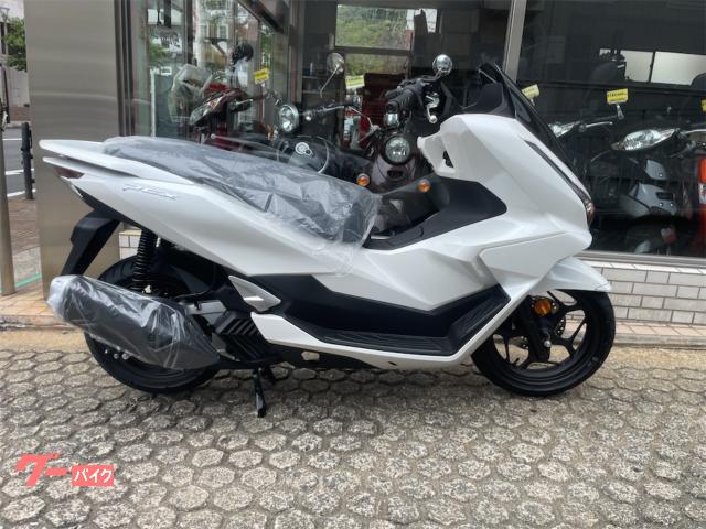 ＰＣＸ１２５　２０２５年式最新型パールスノーフレークホワイト