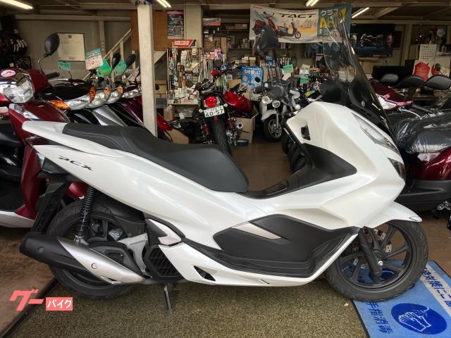 ＰＣＸ　ＪＦ８１　ワンオーナー車　ナビ　グリップヒーター