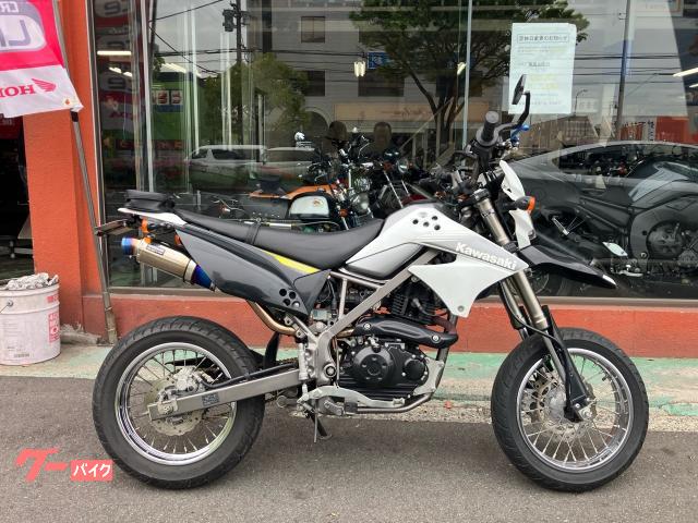Ｄトラッカー１２５　ＢＥＡＭＳマフラー付き