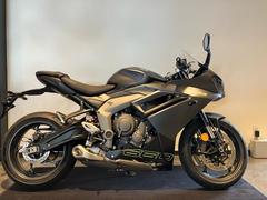 ＴＲＩＵＭＰＨ　デイトナ６６０