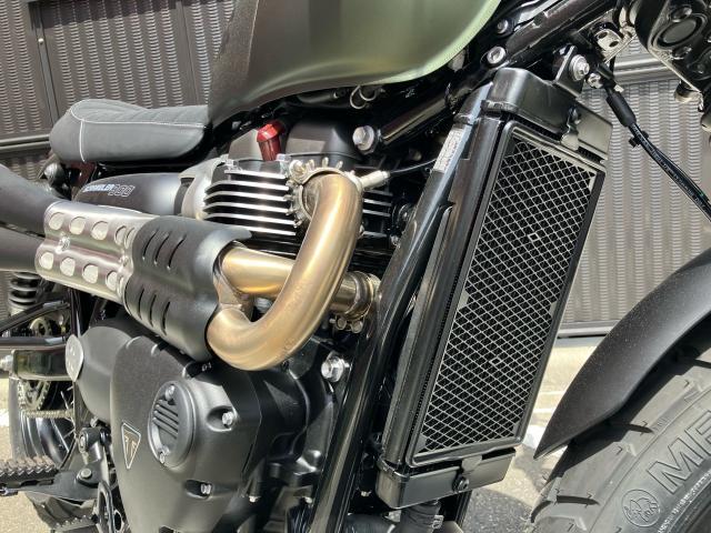 スクランブラー900
