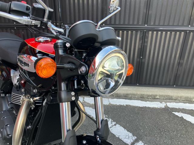 ボンネビルT100