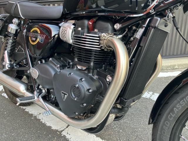 ボンネビルT100