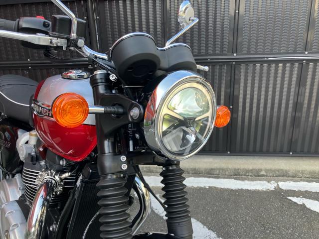 ボンネビルT120