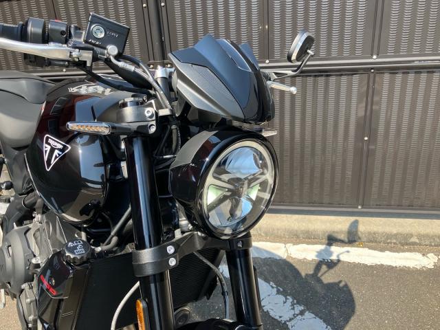 トライデント800