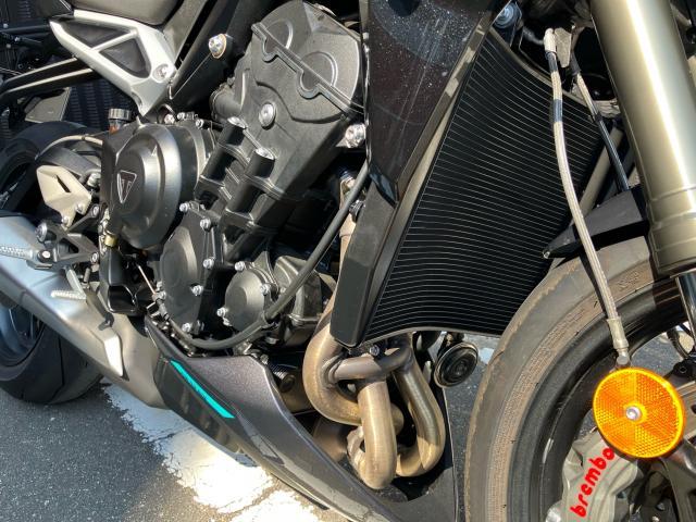 ストリートトリプル765RS