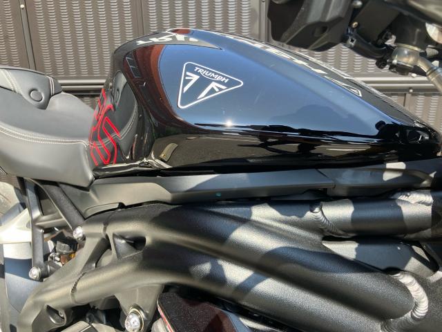 スピードトリプル1200RS