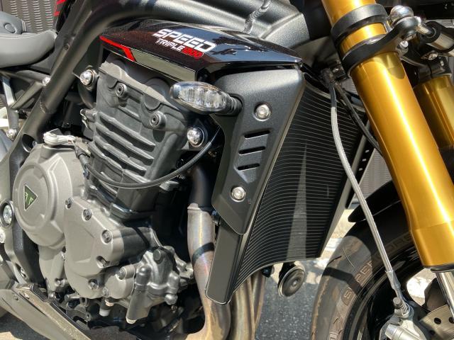 スピードトリプル1200RS