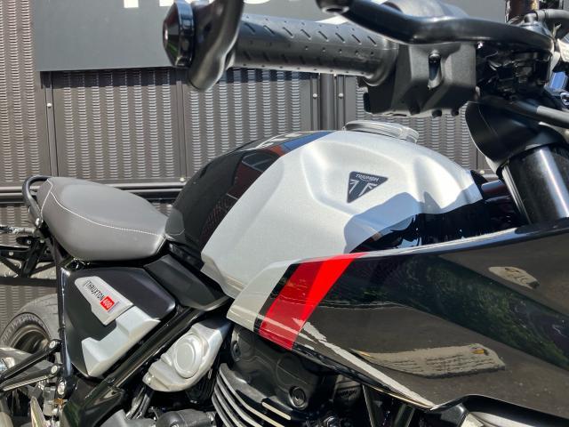 スラクストン400