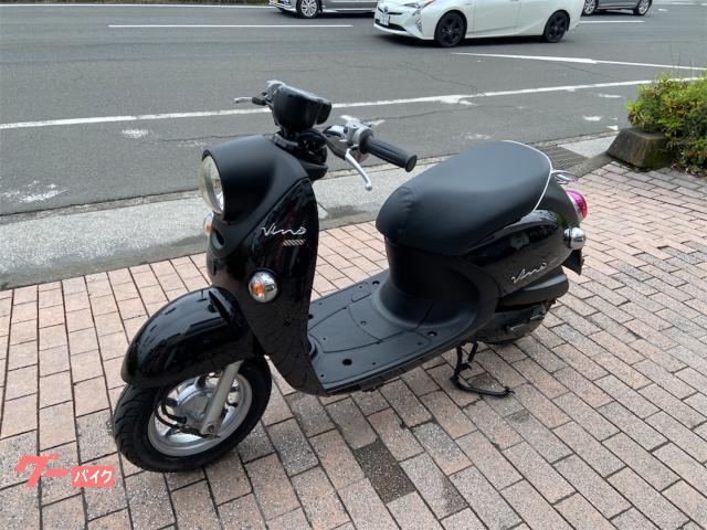 ⭐ヤマハビーノFI　SA37J　炭黒　タイヤ前後新品！　インジェクションモデル原付バイク ヤマハ ビーノ SA37J インジェクションモデル 外装・駆動系