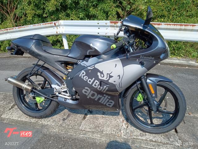 ＲＳ４ー５０ｃｃ★フルサイズ２５０ｃｃと間違える程大きいですね。★迫力満点。自分にご褒美してください★お見逃しなく★