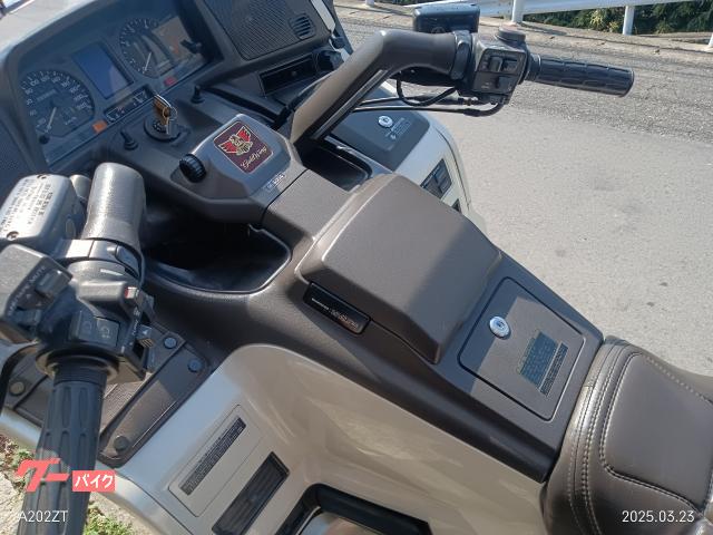 ホンダ ゴールドウイング GL1500SE価格見直しました！－ノ
