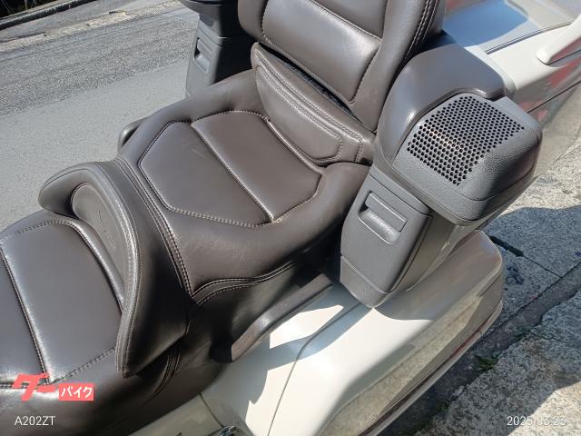 ホンダ ゴールドウイング GL1500SE価格見直しました！－ノ