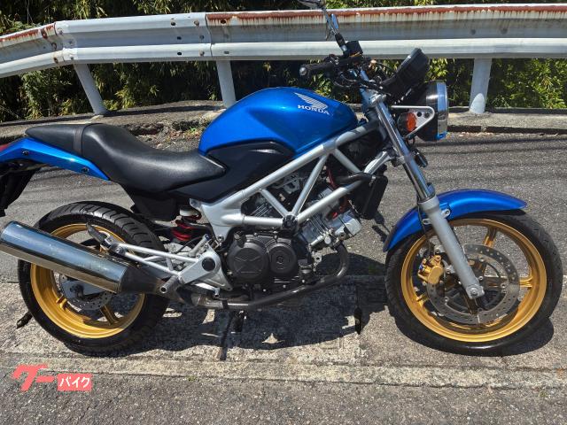 ホンダ  VTR250   #ブルー #タコメーター付き #走行距離1万4,500km #自賠責付き #ネイキッド 車両情報:ホンダ VTR250 | Works corporation | 中古バイク・新車