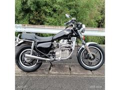 ホンダ　ＧＬ４００Ｖツインエンジン