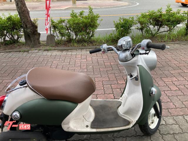 ヤマハ ビーノ 外装新品 前後タイヤ新品 FIインジェクションモデル