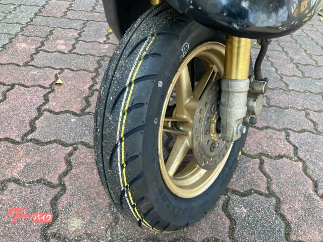 ホンダ ライブDio ZX 前後タイヤ新品 本物3番エンジン｜バイク