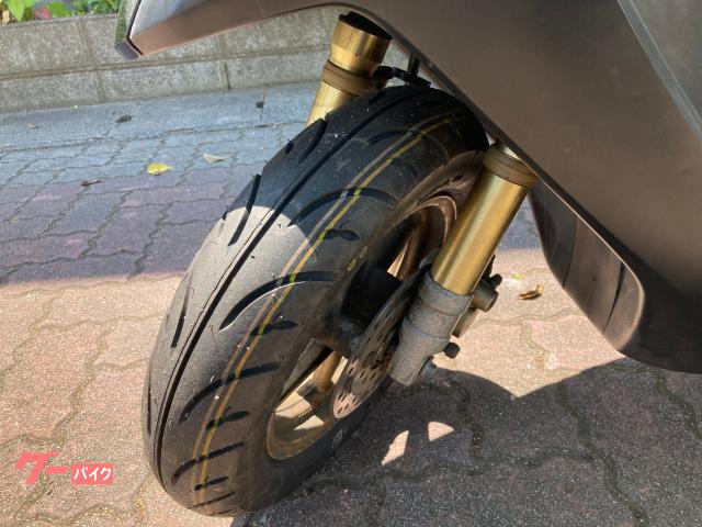 ホンダ スマートDio Z4 外装新品 前後タイヤ新品 FI