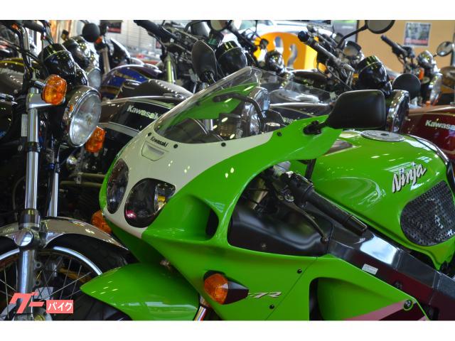 カワサキ Ｎｉｎｊａ ＺＸ－７Ｒ 逆車カナダ仕様フルパワーライト 