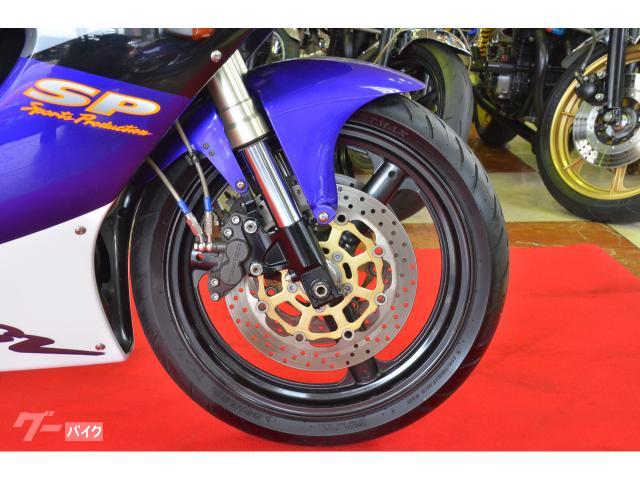 スズキ ＲＧＶ２５０ガンマ ＳＰ １９９６年 ＶＪ２３Ａ スガヤチャンバー オーリンズショック  湾曲スイングアーム挟み角７０°Ｖ型エンジン｜Ｋ－ＳＰＥＣ 久留米本店 （株）野口自動車｜新車・中古バイクなら【グーバイク】