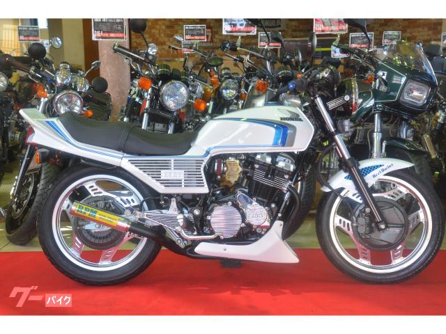 ＣＢＸ５５０Ｆ改ＣＢＸ４００Ｆ仕様　ＢＥＥＴ新品フルカスタムＰＣ０４　ＢＥＥＴ仕様外装新品　集合＆シート＆エンジンカバー＆他新品
