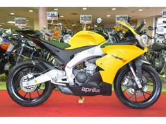 ａｐｒｉｌｉａ　ＲＳ４　１２５　フルノーマル　走行１，９０８ｋｍ　２０１１年モデル　ＺＤ４ＴＷ　純正ピアッジオエンジン搭載最高出力：１５馬力