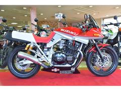 スズキ　ＧＳＸ１１００Ｓ　ヨシムラ製手曲げバナナフルチタンサイクロンマフラー付き（ＪＭＣＡ対応品）・オオノスピード製バックステップ！