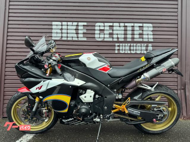 ヤマハ YZF－R1 ヨシムラマフラー Fブレンボキャリパー バック