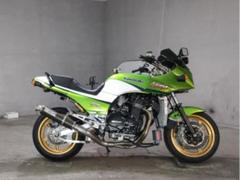 カワサキ　ＧＰＺ９００Ｒ　Ａ１１　前後ホイール　マフラー　オイルクーラー　ブレーキ・クラッチマスター　Ｒサス　スイングアーム