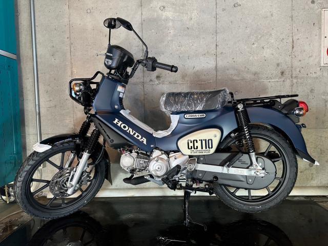 クロスカブ110 JA60 2025年式　ほぼ新品 ホンダ クロスカブ110 2025年新型モデル 新型エンジン