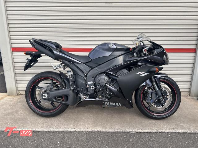 YZF−R1 逆車 RN20N ギルズバックステップ 社外マフラー