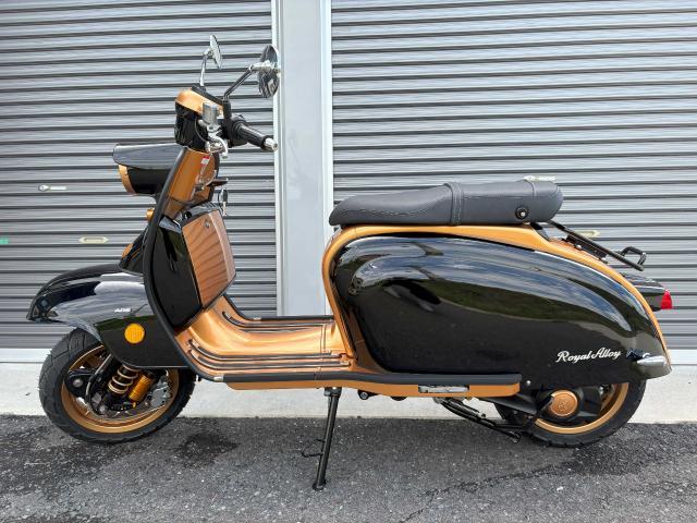 Royal Alloy JPS160 限定車 日本仕様 水冷SOHC単