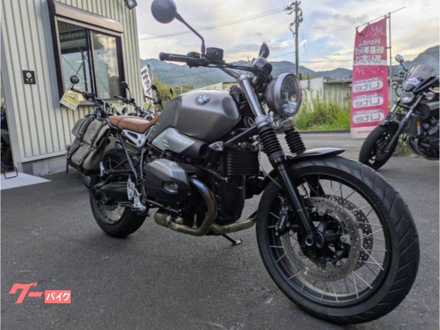 ＲｎｉｎｅＴ　スクランブラー　ＥＴＣ・グリップヒーター・ワックススウェード製サイドバック付き