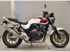 ホンダ　ＣＢ４００Ｓｕｐｅｒ　Ｆｏｕｒ　ＶＴＥＣ　Ｒｅｖｏ　社外マフラー　エンジンガード　フェンダーレス　社外ステップ　調節可能左右レバー