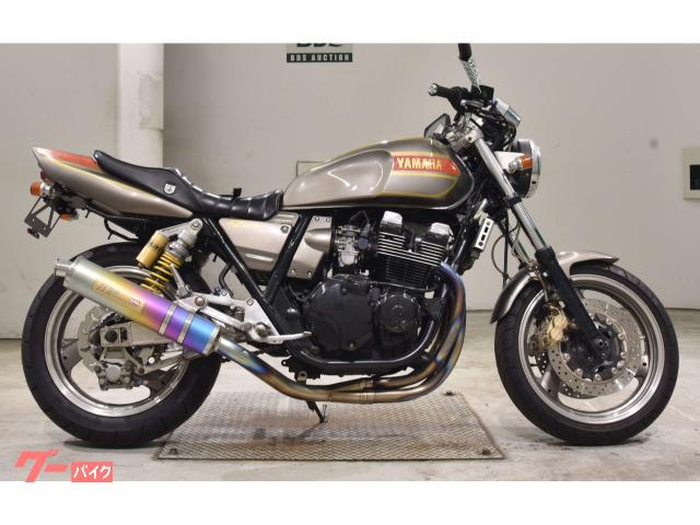 ＸＪＲ４００Ｒマフラー・フェンダレス・ウインカー・ハンドル・シート・フェンダレス