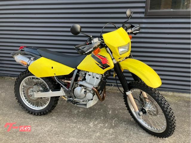 ＤＲ−Ｚ２５０　アンダーガード　ＦＭＦサイレンサー　ワイドペグ　ＰＲＯ　ＴＡＰＥＲハンドル　ＺＥＴＡブレーキレバー