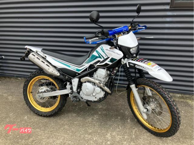 セロー２５０　フロントタイヤ新品　ヘッドライト　ウインカー　テールランプ　リアフェンダー　ハンドル　ハンドルガード