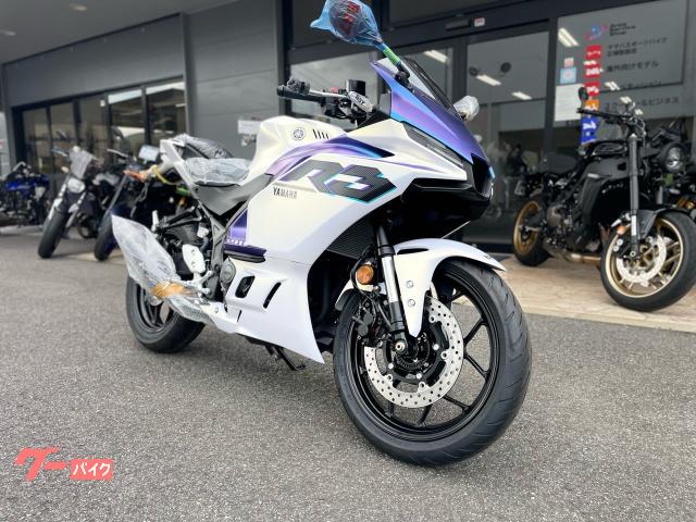 ＹＺＦ−Ｒ３　２０２５モデル　新車　スリッパークラッチ装備　ＵＳＢ電源装備　免許取得応援