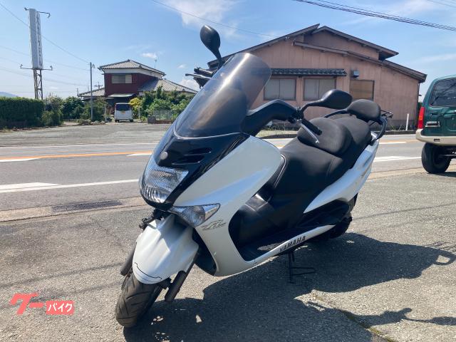 マジェスティ１２５　後期ＦＩモデル　リアタイヤ新品