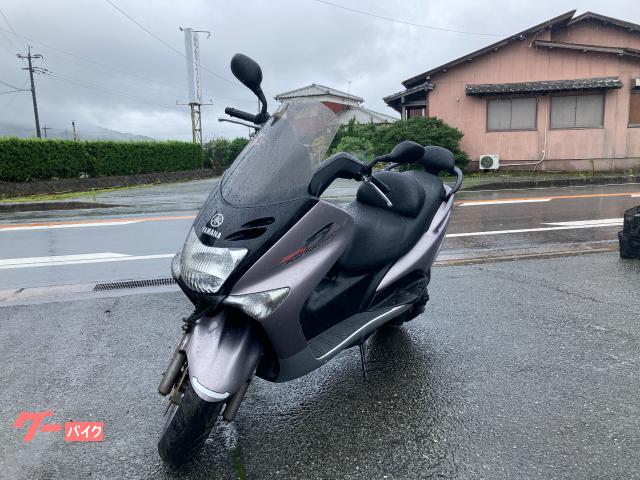 マジェスティ１２５　後期ＦＩモデル　リアタイヤ新品
