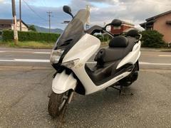 ヤマハ　マジェスティ１２５　後期ＦＩモデル　フロントタイヤ新品