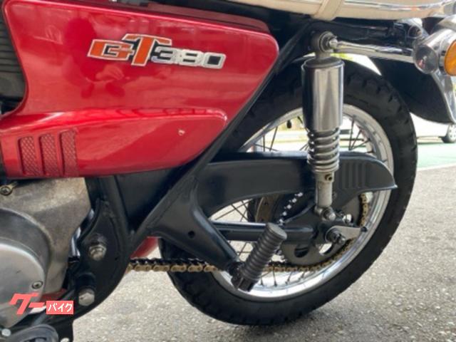 スズキ GT380 1973年モデル レッド 社外マフラー スズキ GT380 1973年モデル レッド 社外マフラー
