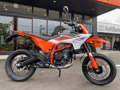 ＫＴＭ　３９０ＳＭＣ　Ｒ　　２０２５年モデル