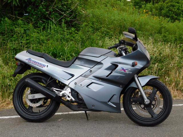 ａｃｒｏｓｓ スズキ のバイクを探すなら グーバイク