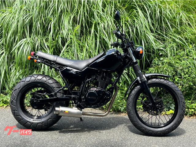 横浜～ YAMAHA TW200 トリプルツリー リジットフレーム ブラック