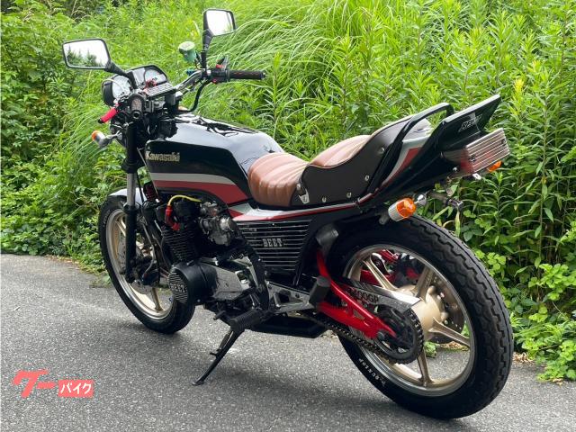 カワサキ Ｚ４００ＧＰ ＢＥＥＴ ＣＲキャブ ウオタニ タックロールシート｜ＢＩＫＥ ＬＩＮＥ｜新車・中古バイクなら【グーバイク】