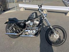 ＨＡＲＬＥＹ−ＤＡＶＩＤＳＯＮ　ＸＬＨ１２００Ｃ　　リジットマウント　キャブ