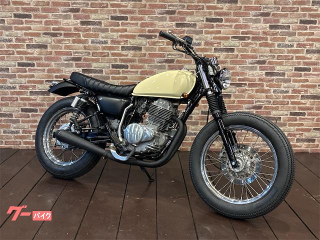 ＣＢ４００ＳＳストリートトラッカー