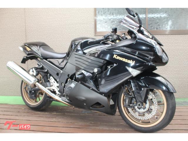 ＺＺ−Ｒ１４００　マレーシア仕様　ＺＸＴ４０Ｃ型　２００９年モデル　ブレンボラジアルマスター　ＢＥＥＴバックステップ